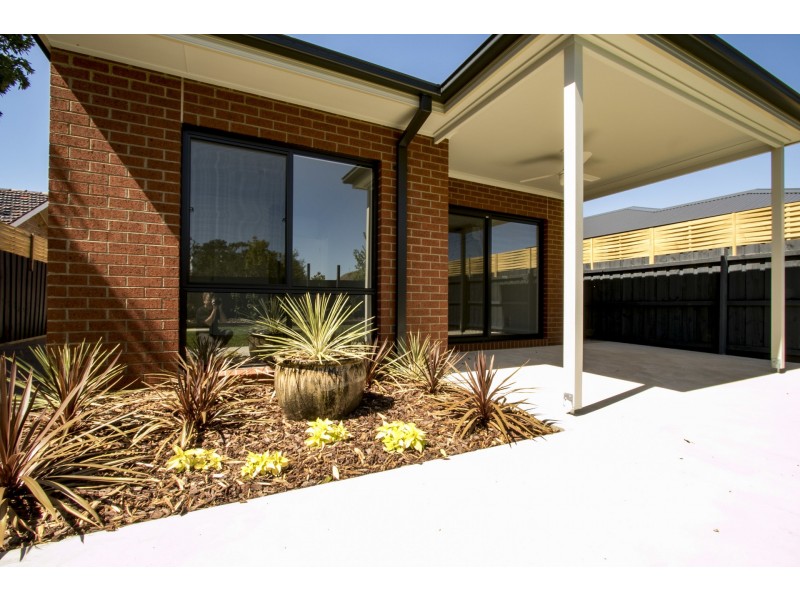 6A Turnbull, Bairnsdale VIC 3875
