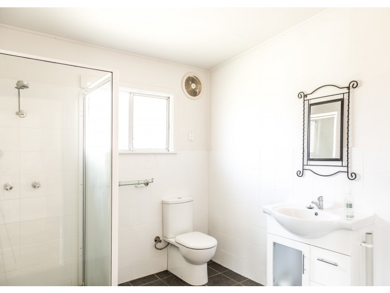 268 River Road, Sussex Inlet NSW 2540