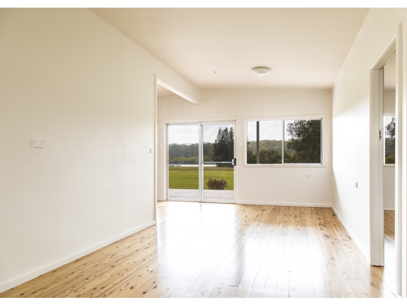 268 River Road, Sussex Inlet NSW 2540