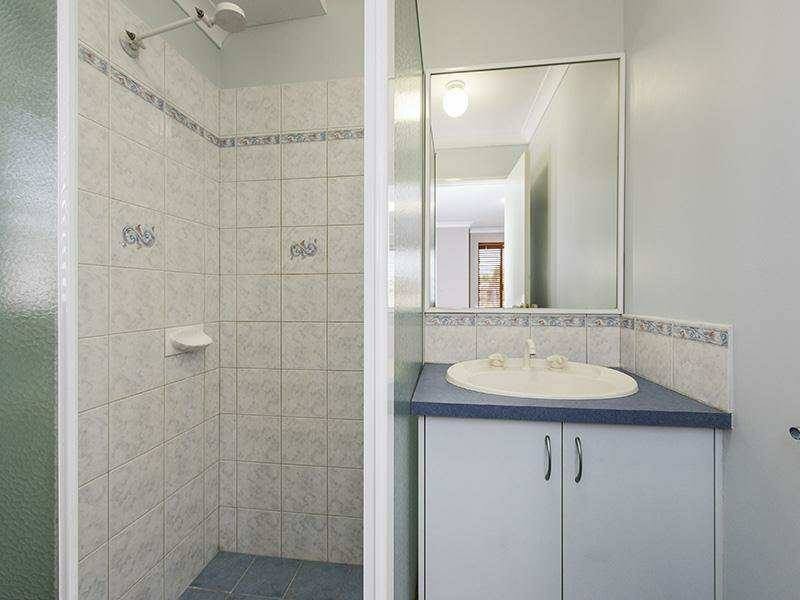 6 Everton Place, Greenfields WA 6210