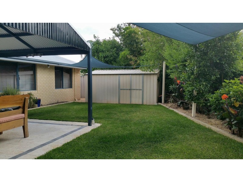 6 Everton Place, Greenfields WA 6210