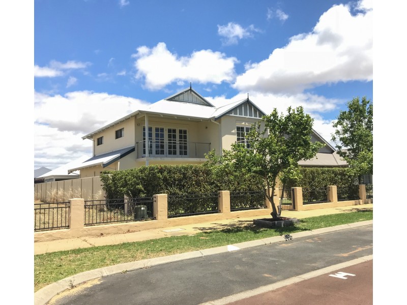 13 Pianobox Boulevard, West Busselton WA 6280