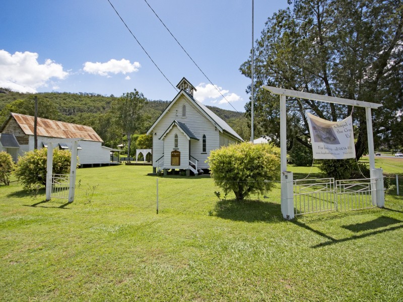 65 Ipswich Street, Esk QLD 4312