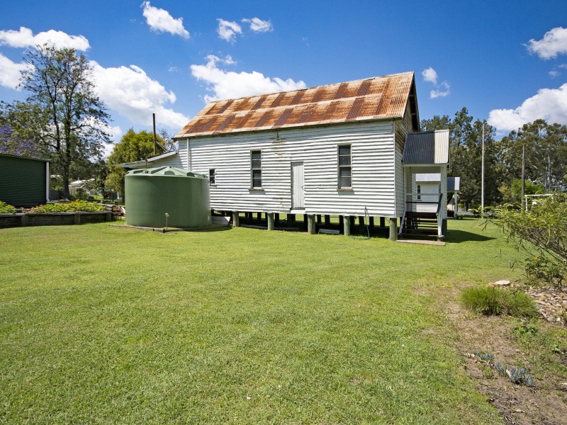 65 Ipswich Street, Esk QLD 4312