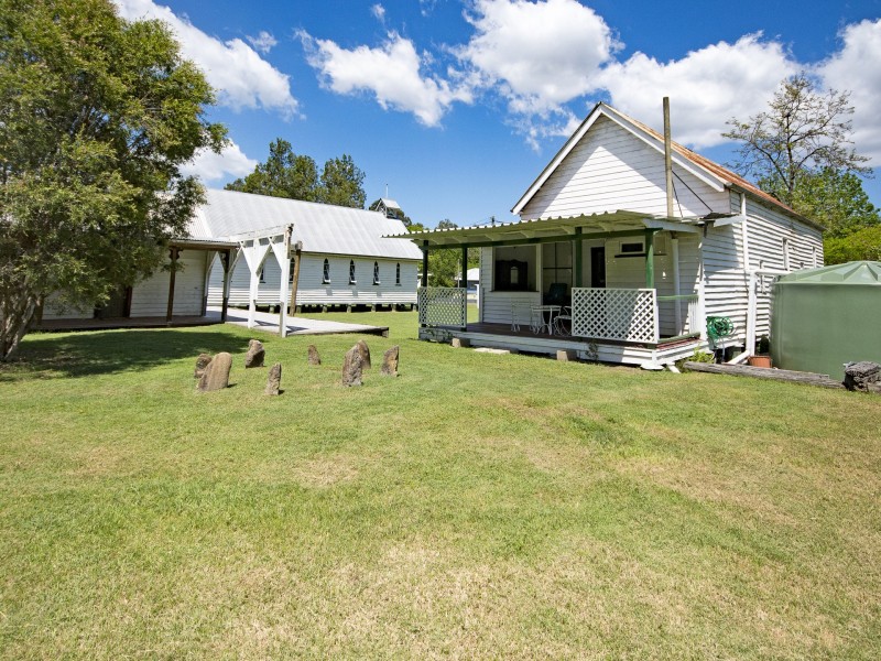 65 Ipswich Street, Esk QLD 4312