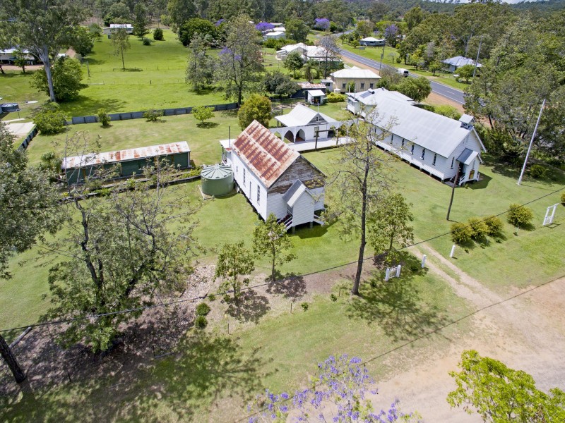 65 Ipswich Street, Esk QLD 4312