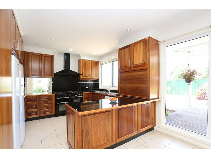 1010 Telegraph Road, Sailors Falls VIC 3461