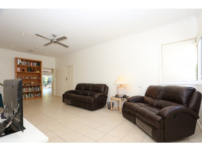 1010 Telegraph Road, Sailors Falls VIC 3461