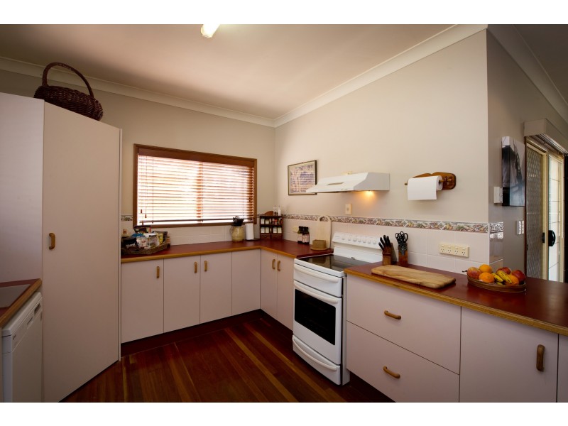 24 Sandalwood Court, Tinana QLD 4650