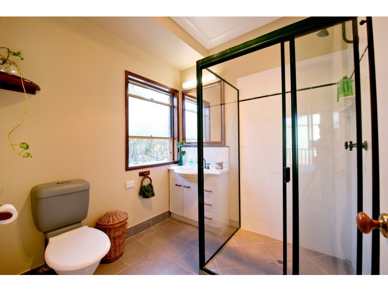 24 Sandalwood Court, Tinana QLD 4650