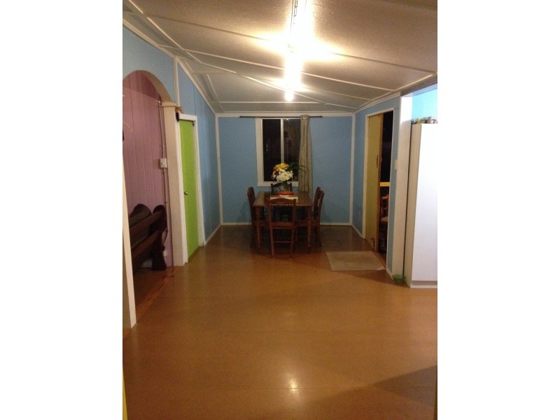 56 Queen Street, Gayndah QLD 4625