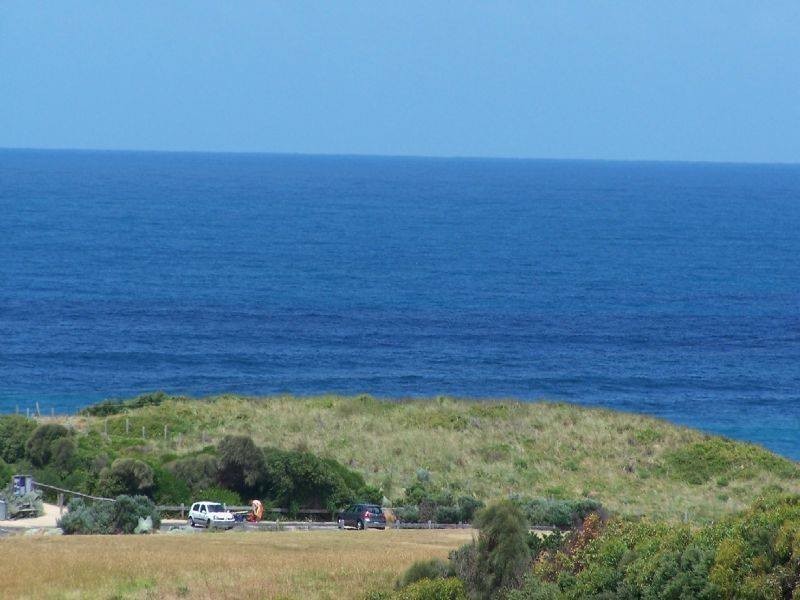 24 Logans Beach Road, Warrnambool VIC 3280