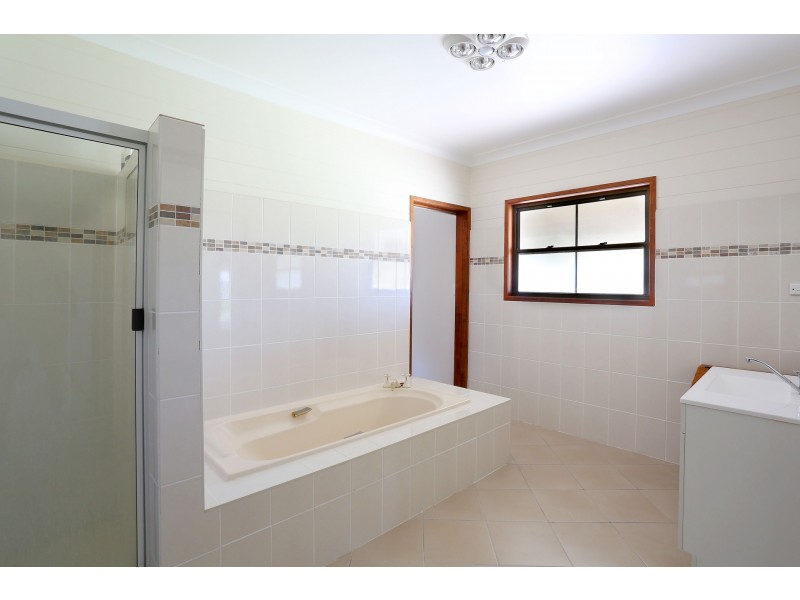 Valley View/112 Mount View Road, Bajool QLD 4699