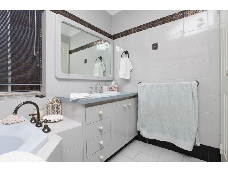 20 Maree Street, Hamersley WA 6022