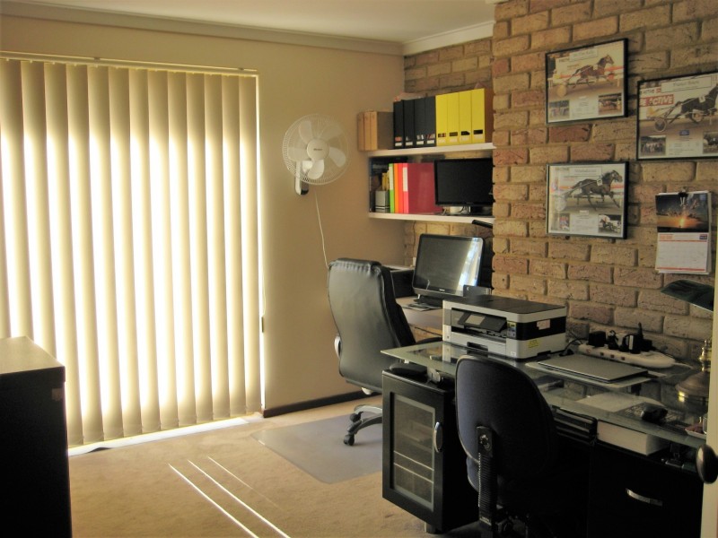 200 Arcadia Drive, Shoalwater WA 6169