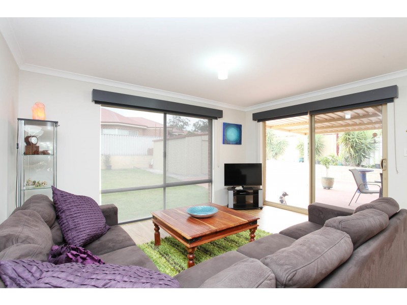 74 Peppermint Way, Eaton WA 6232