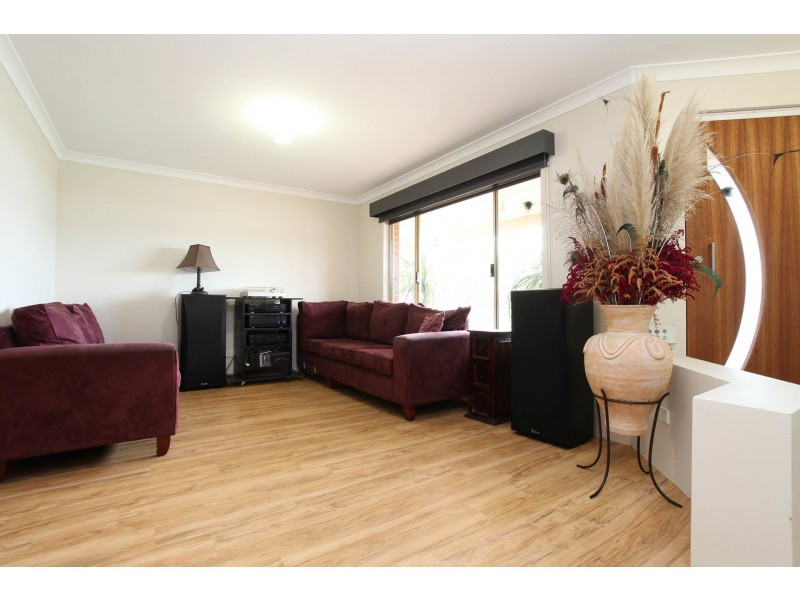 74 Peppermint Way, Eaton WA 6232