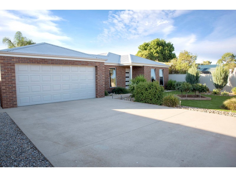 4 Foy Street, Katamatite VIC 3649