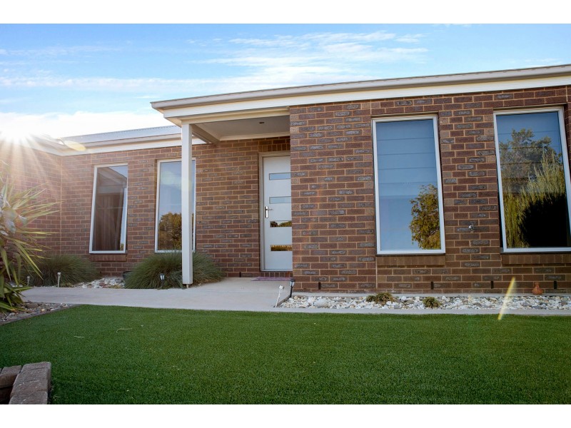 4 Foy Street, Katamatite VIC 3649