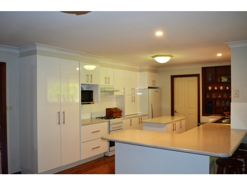 2 Valerie Place, Orange NSW 2800