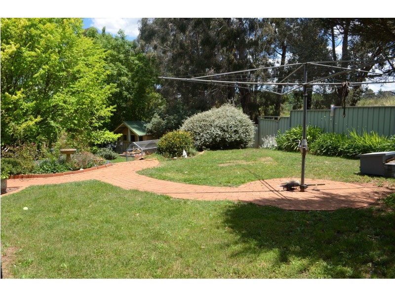2 Valerie Place, Orange NSW 2800