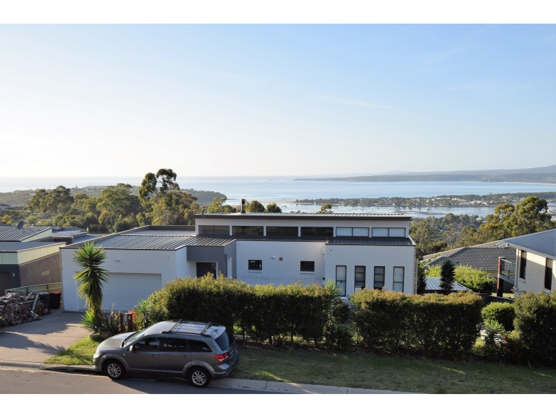 4 Curlew Close, Mirador NSW 2548