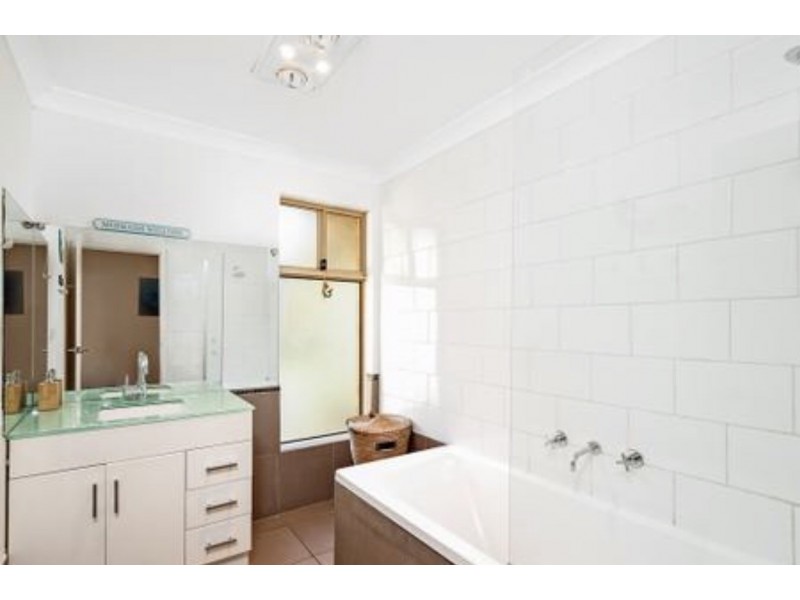 3 Kalgaritch Avenue, West Busselton WA 6280