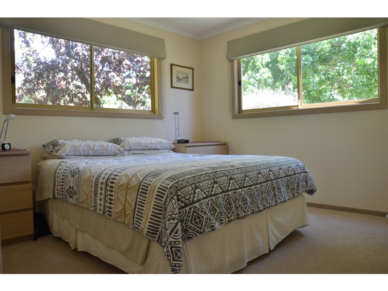 3 Cuthbert Street, Tawonga VIC 3697