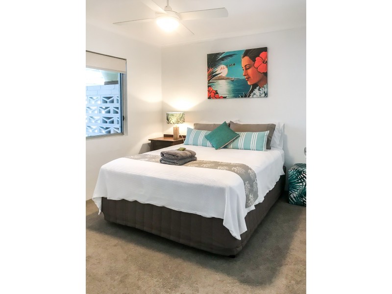 2/136 Broadwater ave, Maroochydore QLD 4558