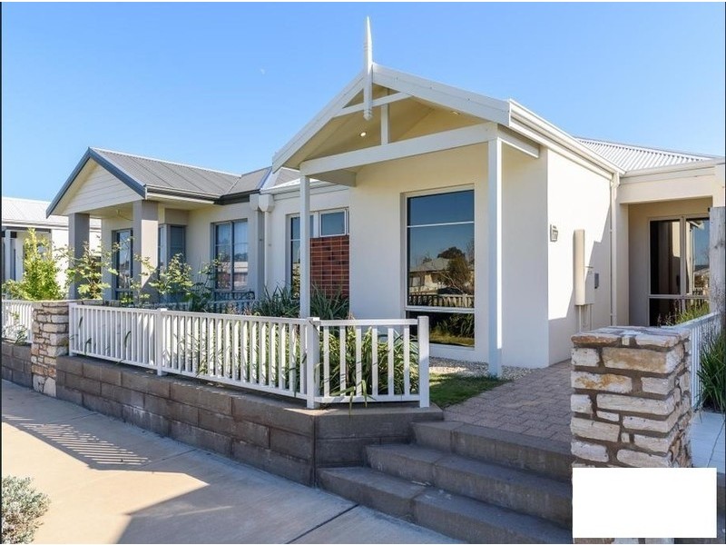 385 Banrock Drive, Ellenbrook WA 6069