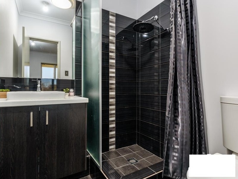 385 Banrock Drive, Ellenbrook WA 6069