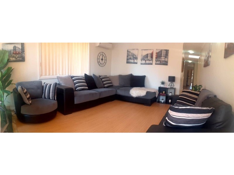 2/440 Blaxcell Street, Guildford NSW 2161