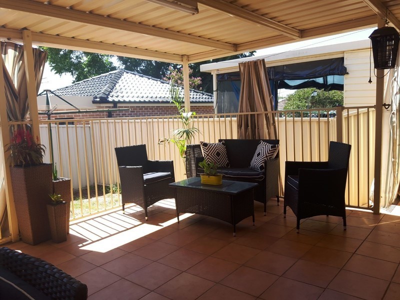 2/440 Blaxcell Street, Guildford NSW 2161