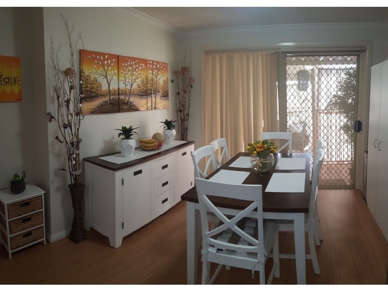 2/440 Blaxcell Street, Guildford NSW 2161