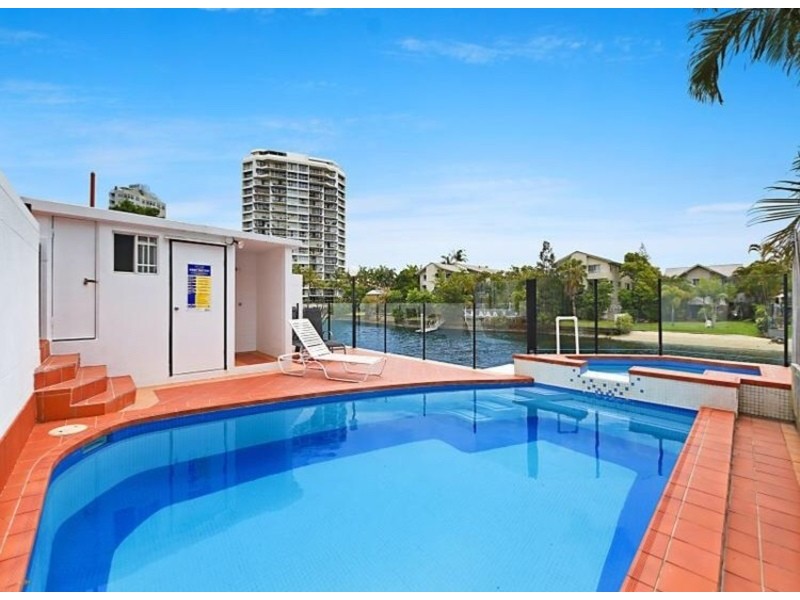 22/12 Paradise Island, Surfers Paradise QLD 4217