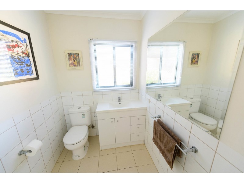 7 Clarence Avenue, Kennington VIC 3550