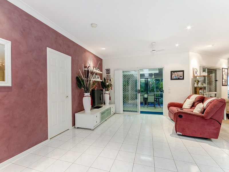 7 Rosewall Place, Oxenford QLD 4210