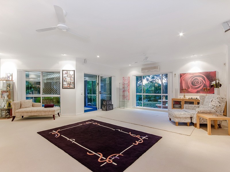 7 Rosewall Place, Oxenford QLD 4210