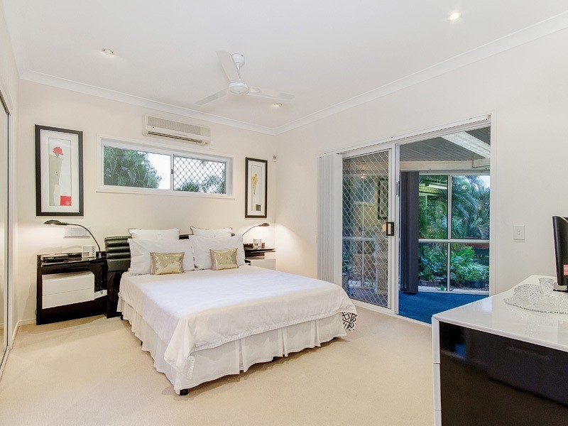 7 Rosewall Place, Oxenford QLD 4210