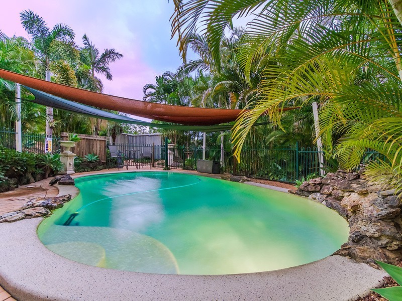 7 Rosewall Place, Oxenford QLD 4210
