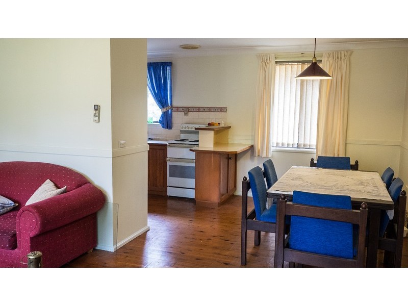 26 Loch Carron Avenue, Farmborough Heights NSW 2526