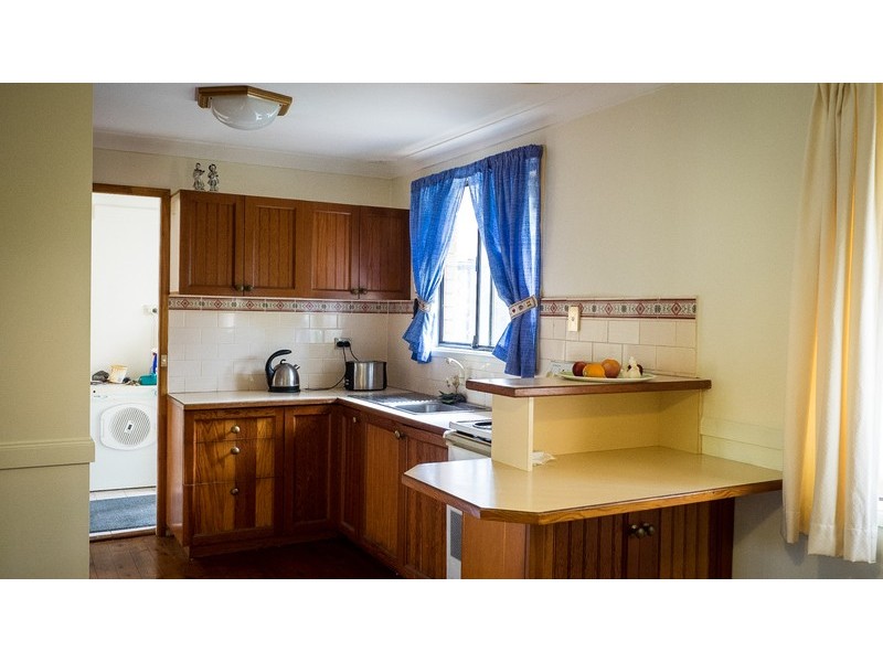 26 Loch Carron Avenue, Farmborough Heights NSW 2526