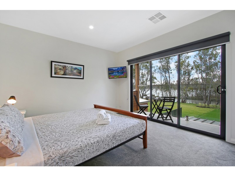 56 Lakeside Drive, Bundalong VIC 3730
