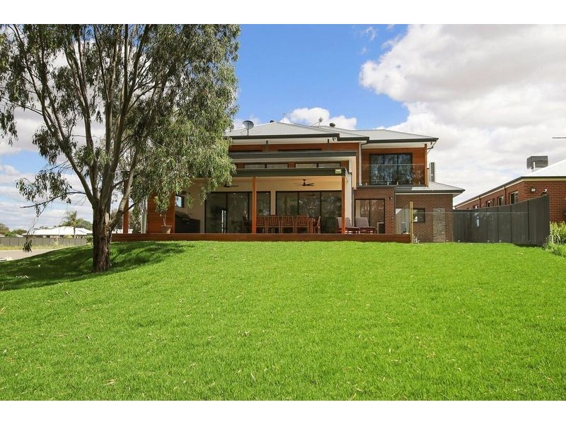 56 Lakeside Drive, Bundalong VIC 3730