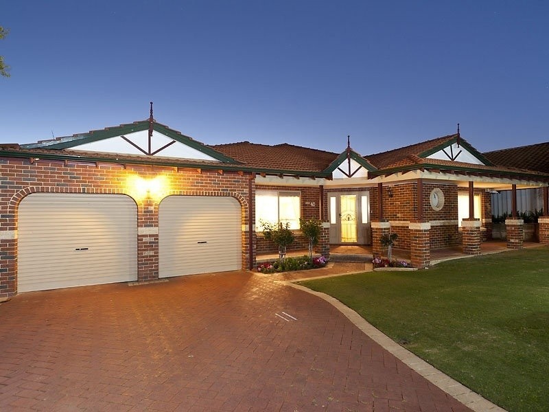 40 The Broadwater, Ballajura WA 6066
