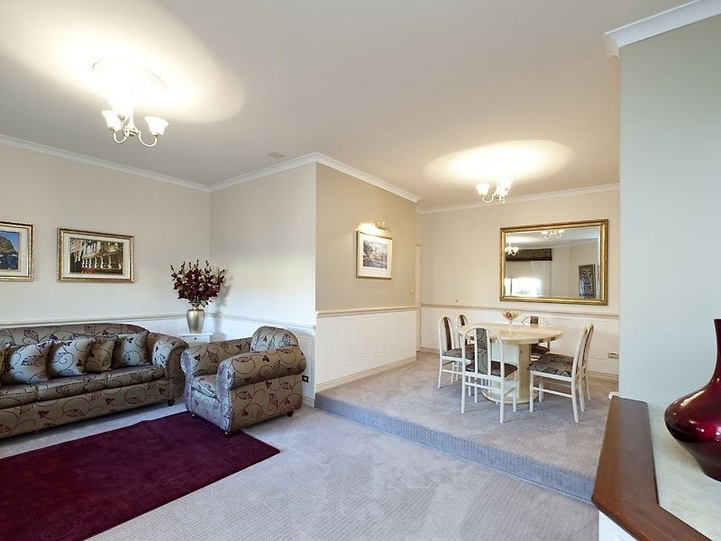 40 The Broadwater, Ballajura WA 6066