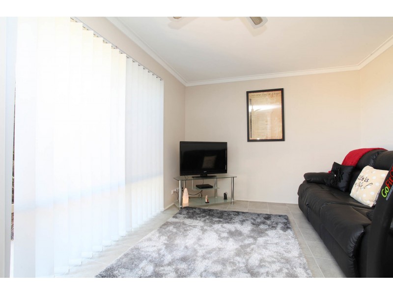 21 Kookaburra Crescent, High Wycombe WA 6057