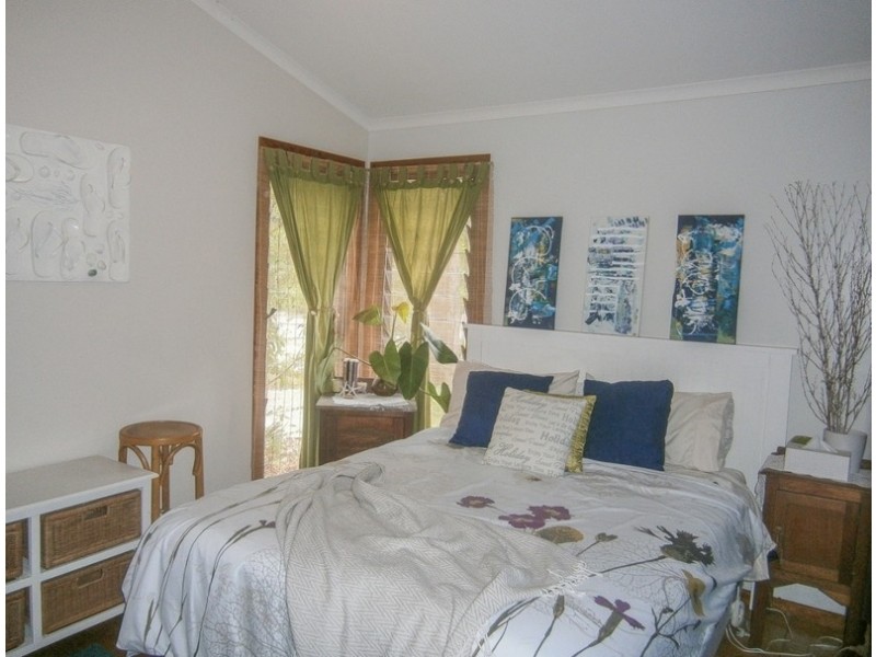 3 Belle Court, Rainbow Beach QLD 4581