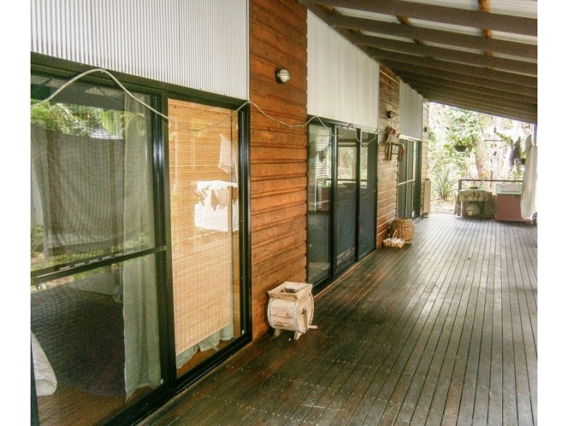 3 Belle Court, Rainbow Beach QLD 4581