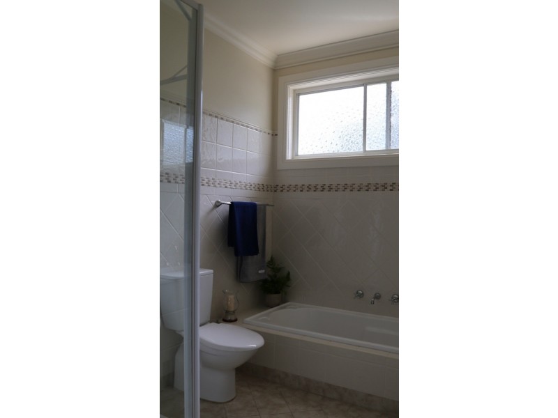 12 Owen Street, Huskisson NSW 2540